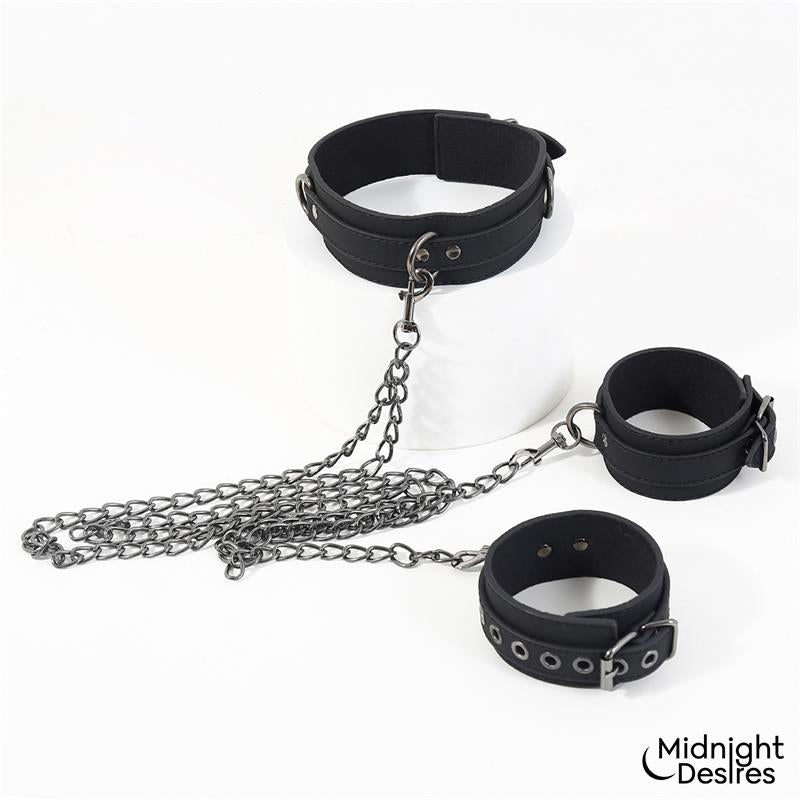 Collar con Esposas para Tobillos con Cadena