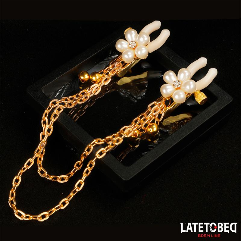 Pinzas para Pezones con Cadena y Flor de Perlas